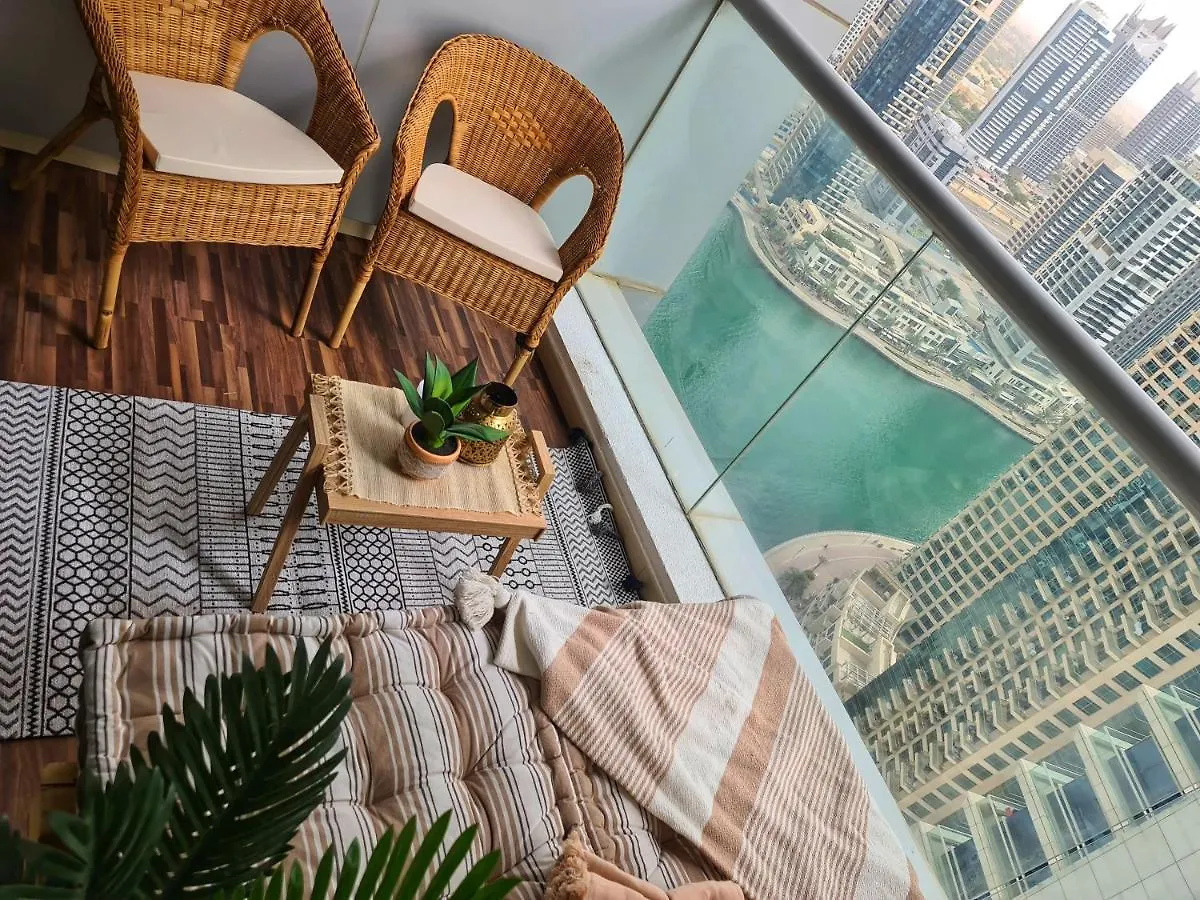 Green Sky Holiday Home With Shared Kitchen And Lounge Dubai 0*,