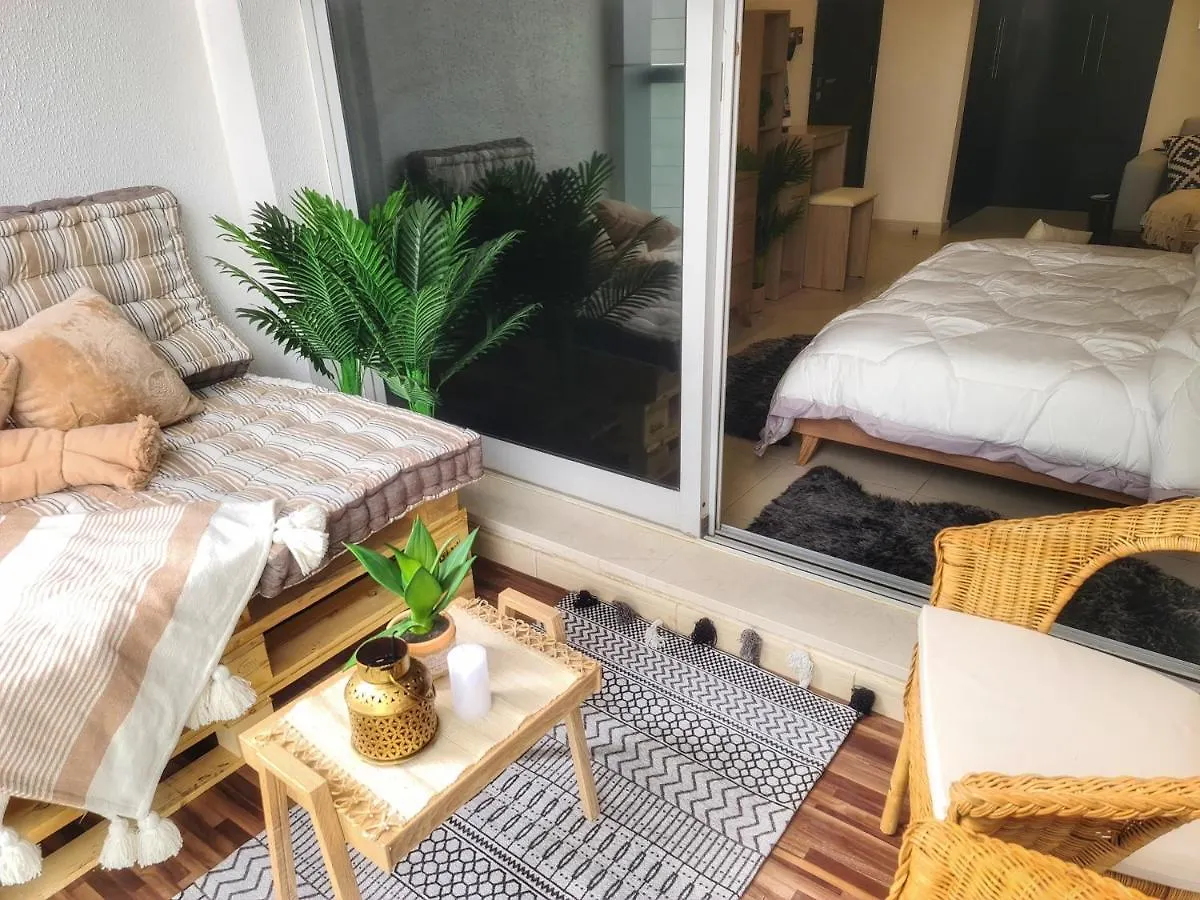 Homestay Green Sky Holiday Home With Shared Kitchen And Lounge Dubai United Arab Emirates