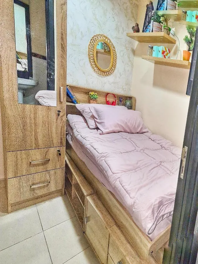 Green Sky Holiday Home With Shared Kitchen And Lounge Dubai Homestay