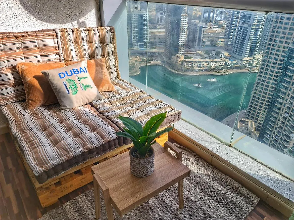 Green Sky Holiday Home With Shared Kitchen And Lounge Dubai 0*,  United Arab Emirates