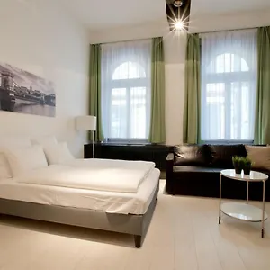 https://st-king-1-by-hi5-apartments.inbudapesthotels.com