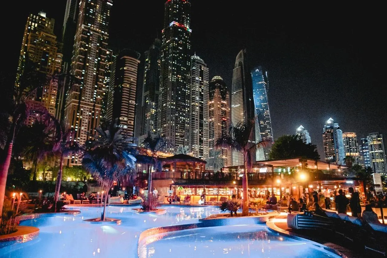 Homestay Green Sky Holiday Home With Shared Kitchen And Lounge Dubai United Arab Emirates